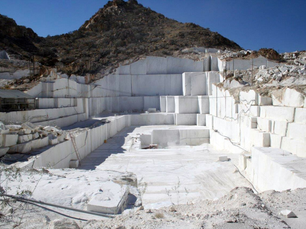 Belvedere e Tropical Storm - The black queens of quartzites!